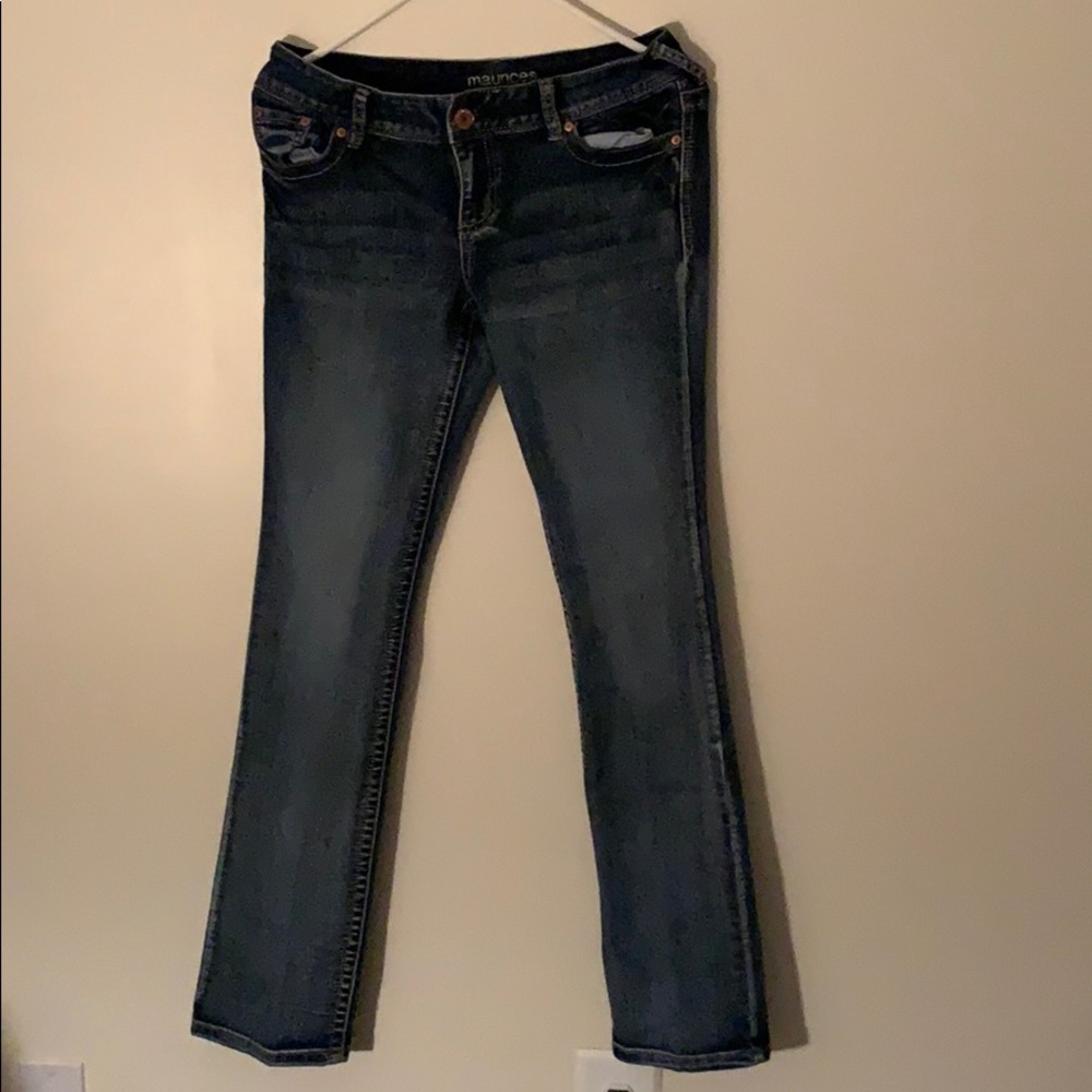 Bootcut blue jeans